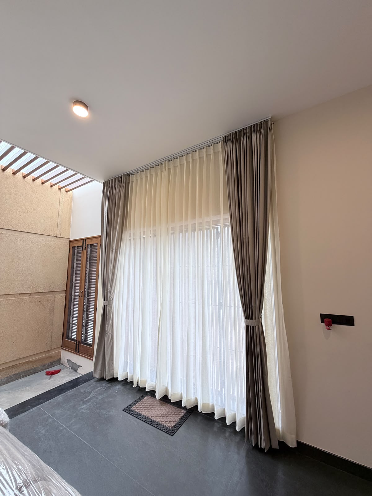 Curtain and interior furnishing installation in Mysuru by Nakhsha Furnishing Studio - photo 22