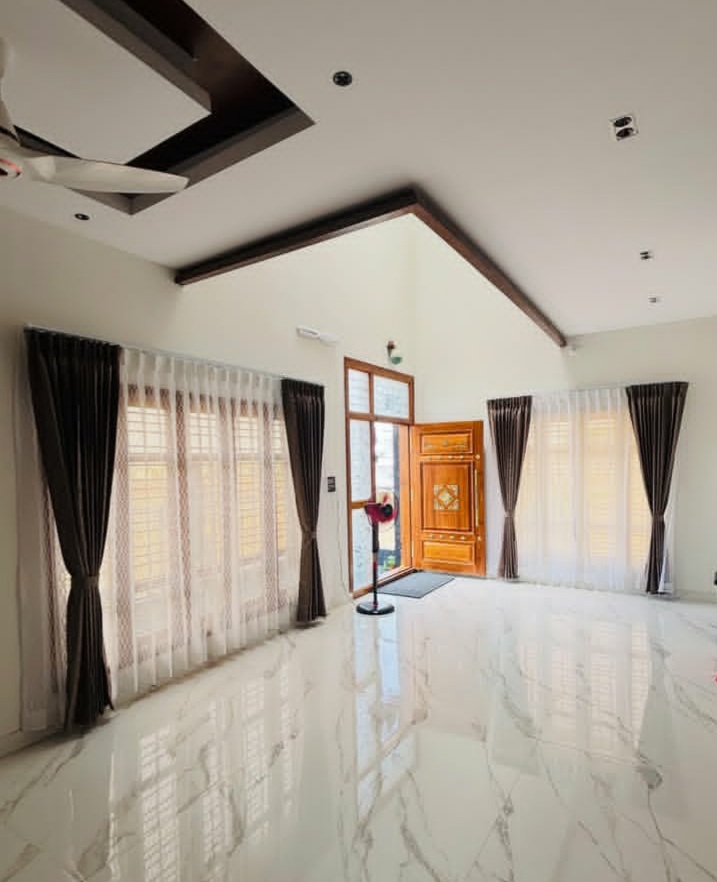 Curtain and interior furnishing installation in Mysuru by Nakhsha Furnishing Studio - photo 4