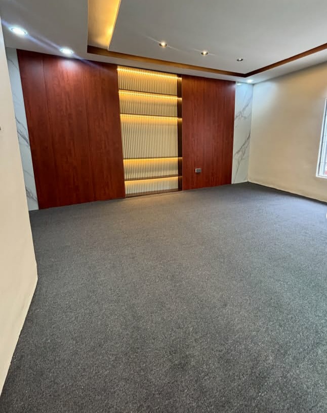 Wall to Wall Carpets